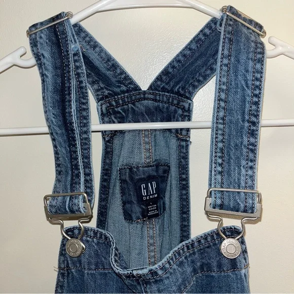 GAP Loose Denim Overalls - Picture 4 of 7